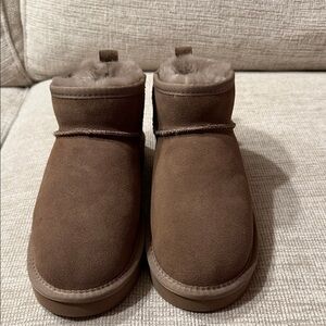 Brand NEW! UGG Boots Authentic from Australia